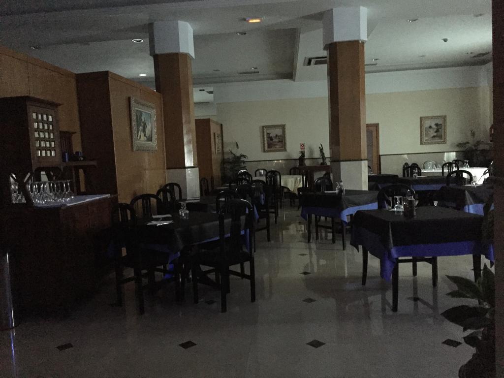 Hotel Ciudad De Фуэнлабрада Экстерьер фото